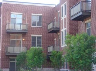 1355 S Halsted St #301, Chicago, IL 60607