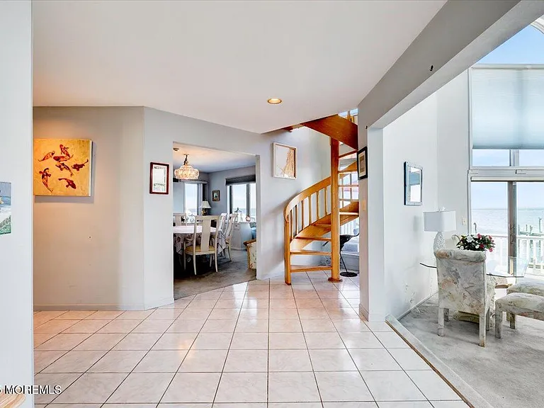 1207 Capstan Dr — Photo 23