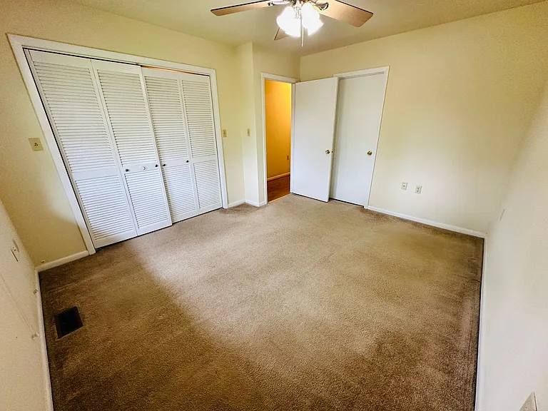 301 Shenandoah Cir — Photo 19