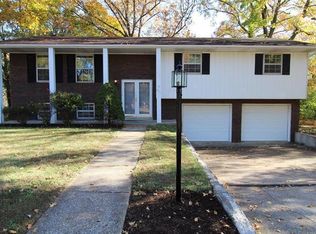 856 Wilshire Dr, Belleville, IL