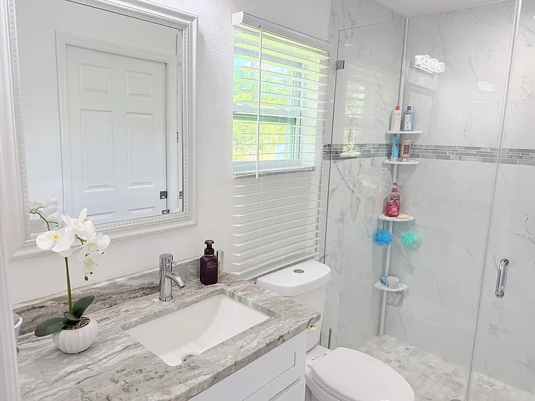700 Connecticut Ln — Photo 42