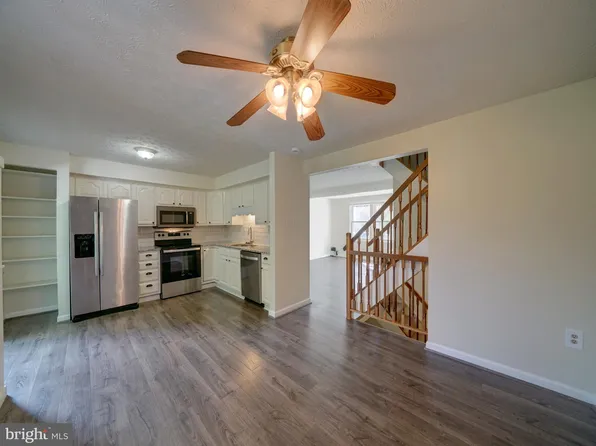 10633 Delfield Ct, Laurel, MD 20723