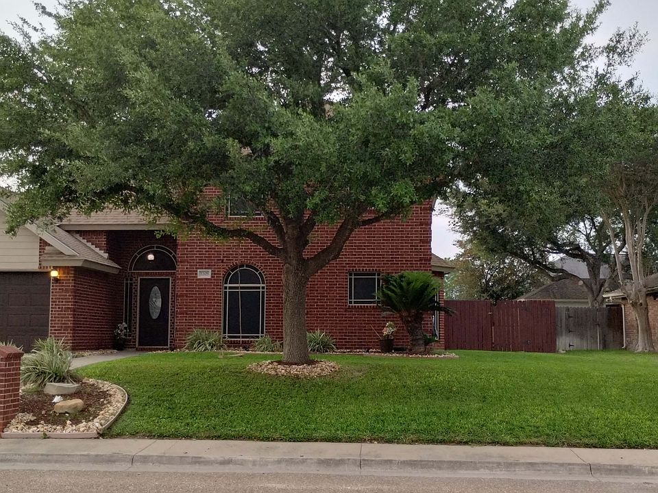 2nd image of 1205 Lawrence Trl
