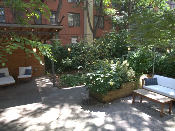 15 East 19th Street image 13 of 19