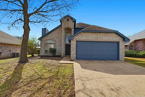 216 W Glen Meadow Dr Photo 1