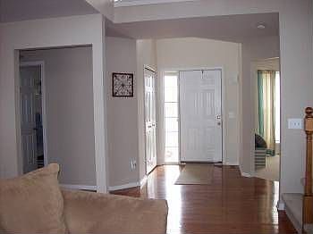 4th image of 7278 Wellington Ln