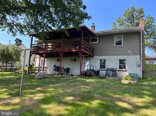 484 Macoby St, Pennsburg, PA 18073