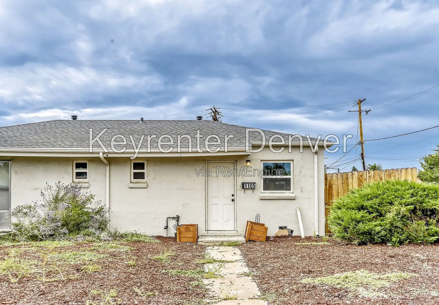 1 bed, 1.0 bath, 440 sqft, $1,200 — Photo 1
