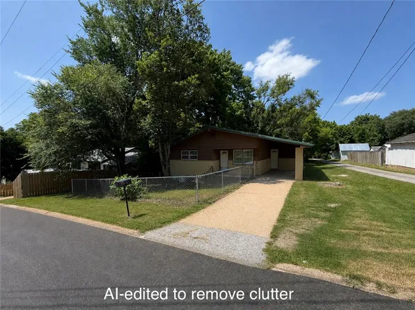 103 E College Ave, Harrison, AR 72601