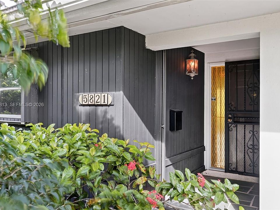 1st image of 5821 SW 89th Pl