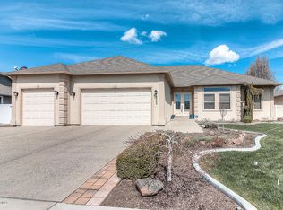 8505 W Arlington Ave, Yakima, WA