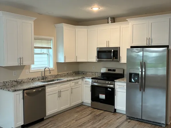 103 Old Spanish Trl, Bay Saint Louis, MS 39520
