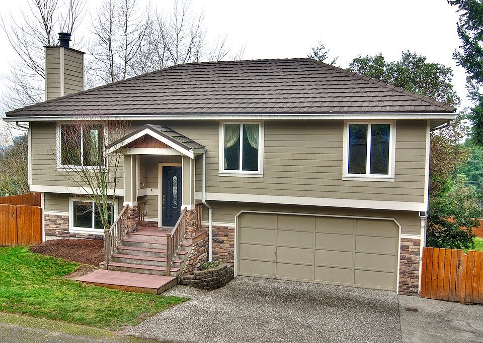 1st image of 2522 124th Pl NE
