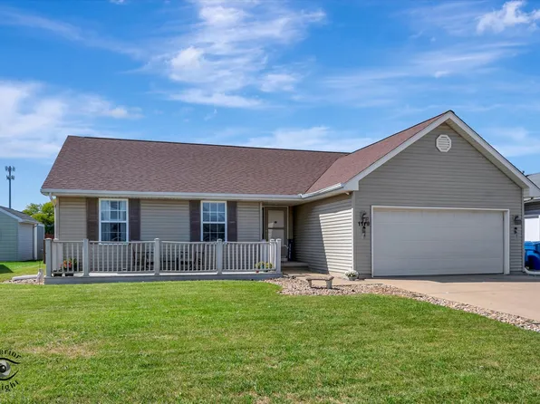 1179 Swan Dr, Bradley, IL 60915