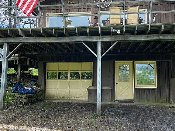 Garage lower entrance