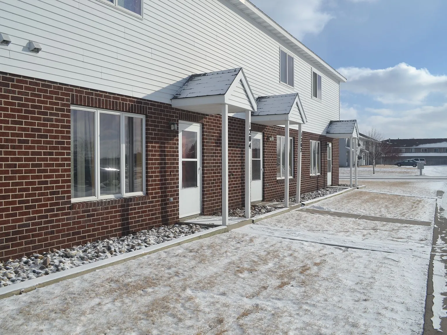 Belsly Blvd Townhomes — Photo 3