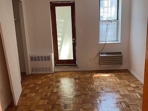 2nd image of 324 E 35th St APT 1D