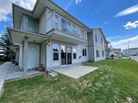 2nd image of 4405B 37th St