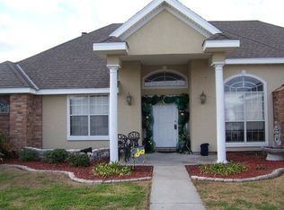 219 Woodwind Dr, Houma, LA 70360