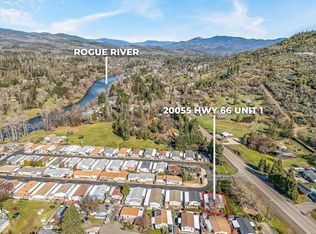 20055 Highway 62 Unit 1, Shady Cove, OR 97539