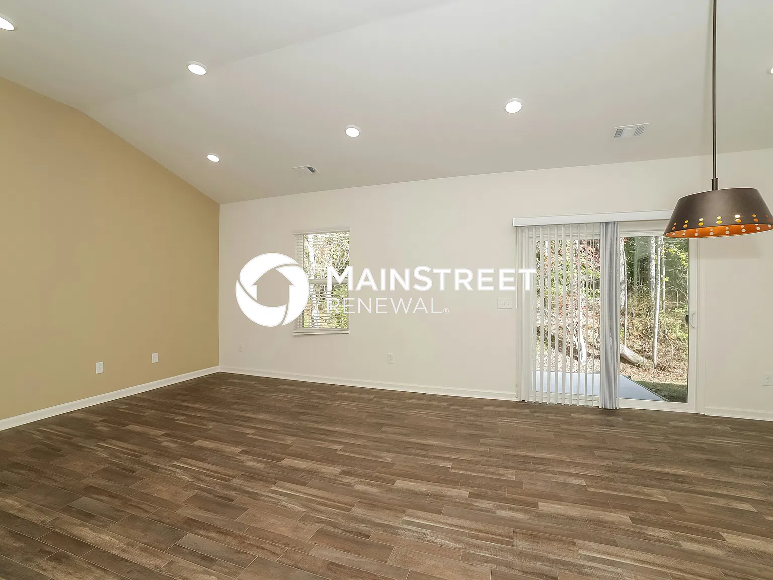 7203 Ashley Falls Ct — Photo 3