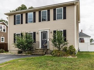 60 Brooks St, Cranston, RI 02920