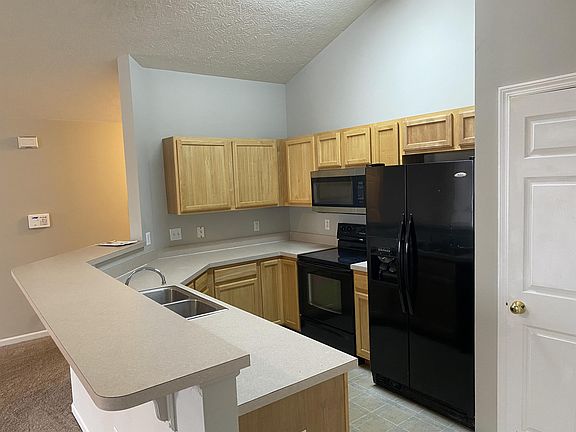 4th image of 4812 Shallow Water Pl #1