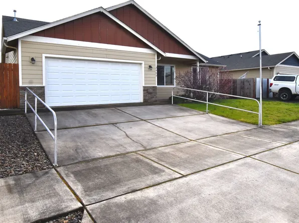 3463 Snow Bird Dr, Lebanon, OR 97355