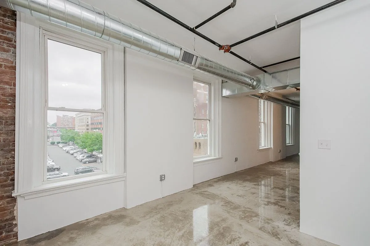 2 bed, 1.0 bath, 1200 sqft, $1,895 — Photo 4
