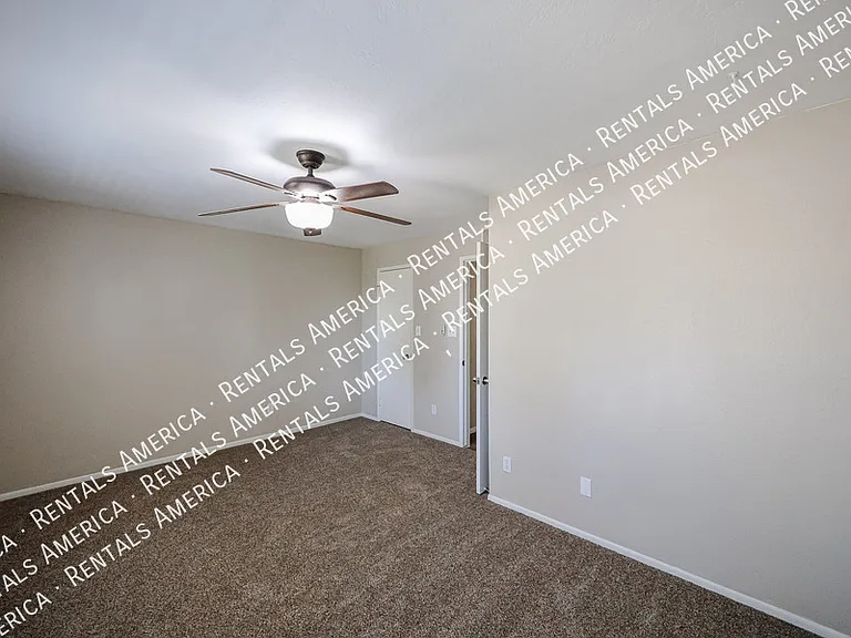 4555 W Continental Dr — Photo 30