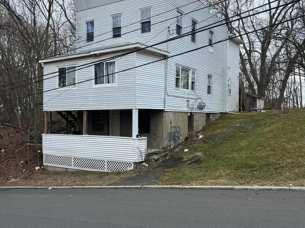 98 Lincoln Avenue, Troy, NY 12180