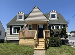 1205 Glencairn Rd, Weirton, WV 26062