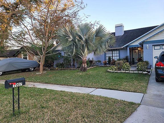 2nd image of 1007 Cameo Crest Ln