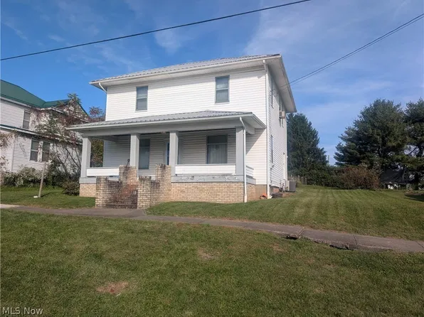 108 High St, Freeport, OH 43973