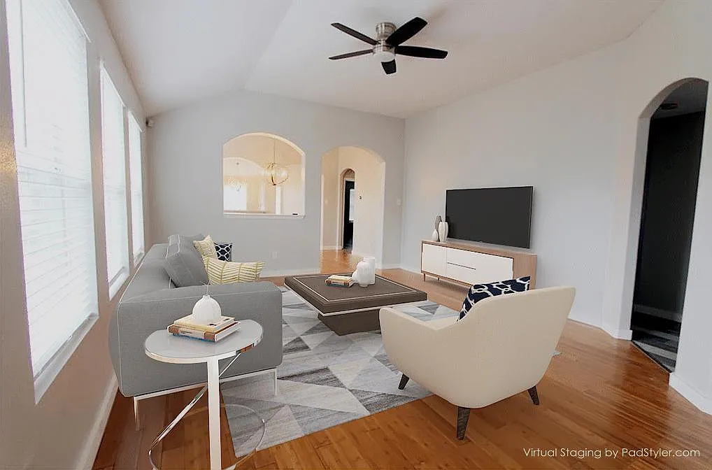 4 bed, 2.0 bath, 1769 sqft, $2,075 — Photo 4