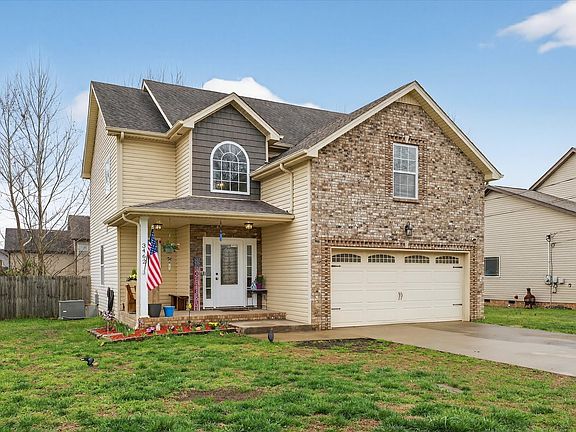 3rd image of 3462 Bradfield Dr