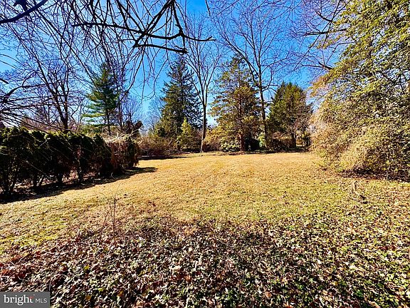 3rd image of 114 Airdale Rd