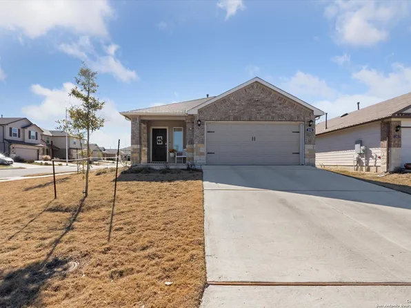 252 Calgary Ln, San Marcos, TX 78666