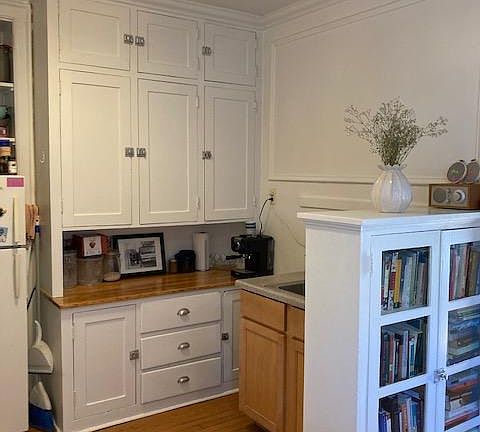 5th image of 1502 W Chase Ave APT 2