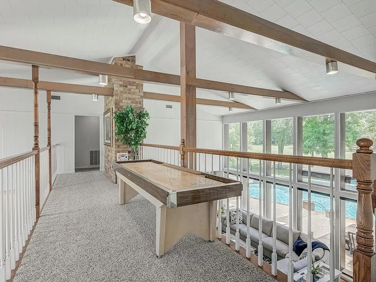 22 Winged Foot Dr — Photo 28