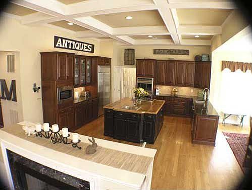 5th image of 12401 English Garden Ct