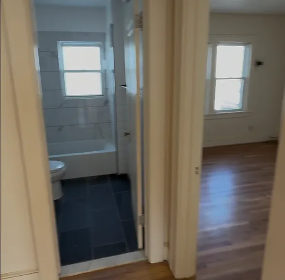 29 Laurel Ave #2 — Photo 6