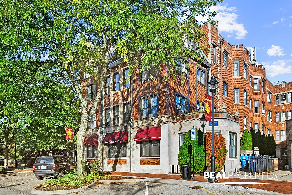 Building Photo - 373 Hazel Ave