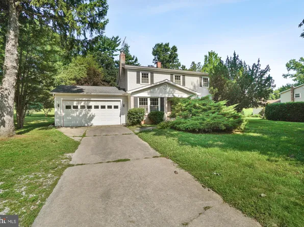 16524 Redland Rd, Rockville, MD 20855