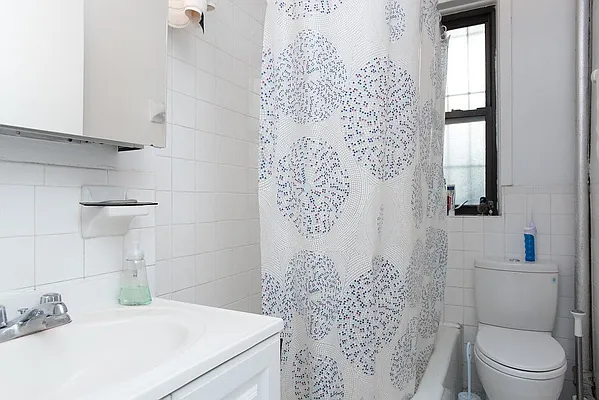 Rented by Emor Management Inc. | media 74