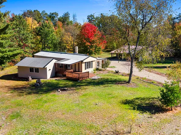 W11680 W 26th Rd, Pound, WI 54161