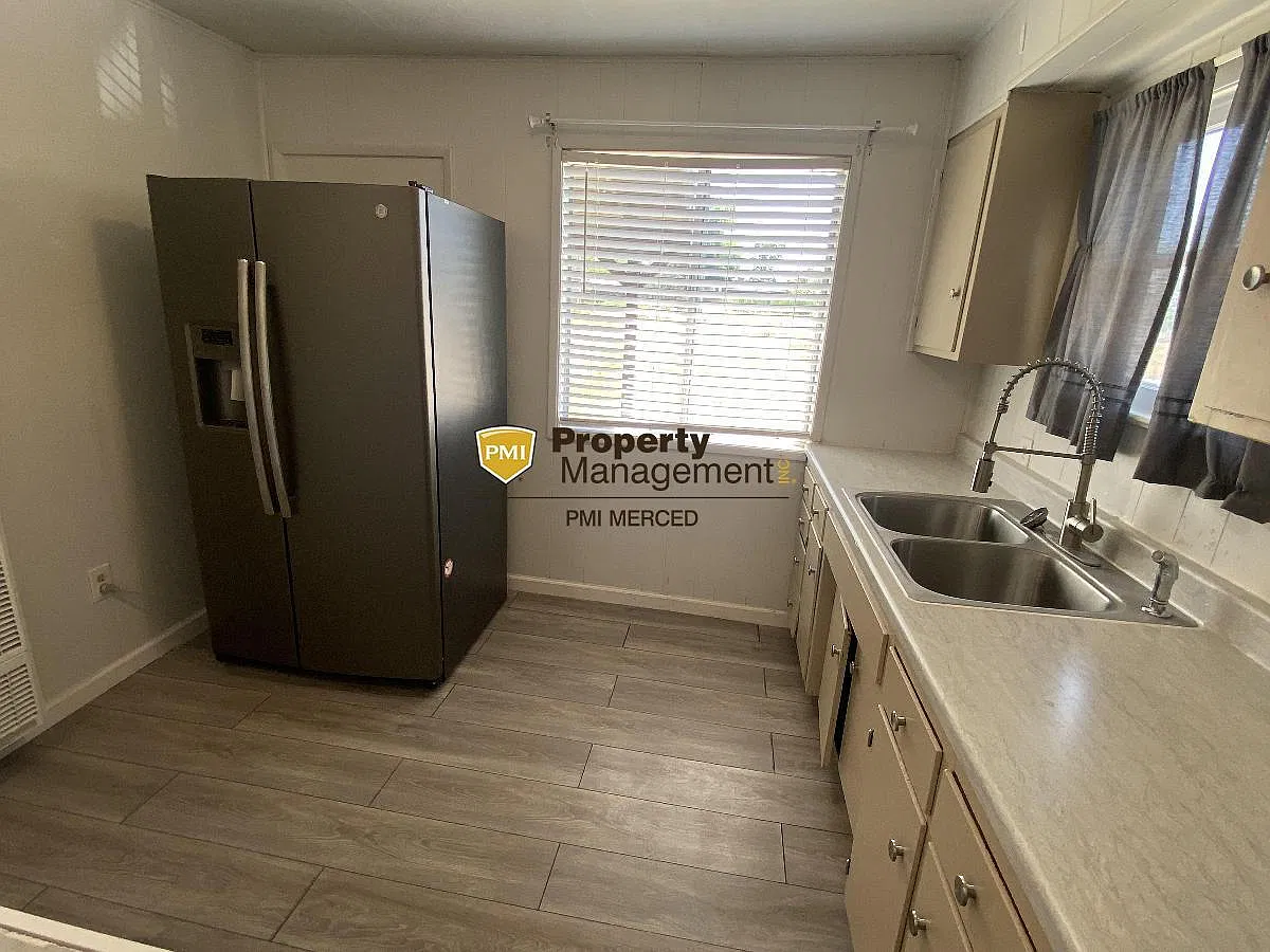 1 bed, 1.0 bath, 580 sqft, $1,050 — Photo 4