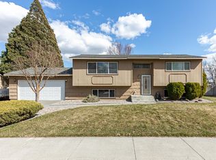 618 N Conway Pl, Kennewick, WA