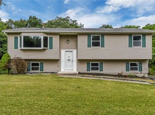 43 Pressler Rd, Wallkill, NY 12589