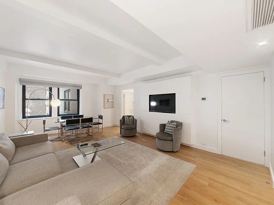 160 Central Park S #1120